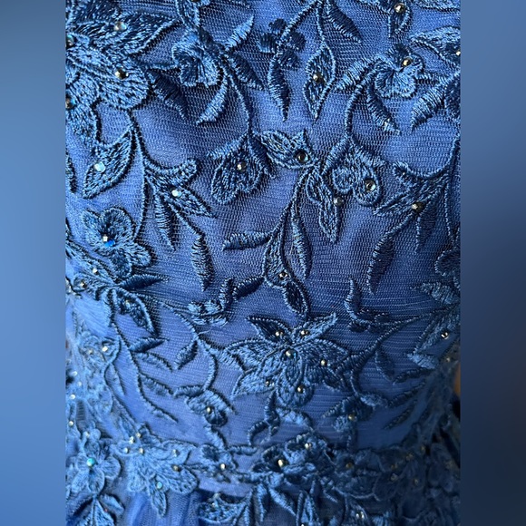 Navy blue short dress, perfect for graduation, a wedding guest, birthday, prom… - Picture 11 of 12